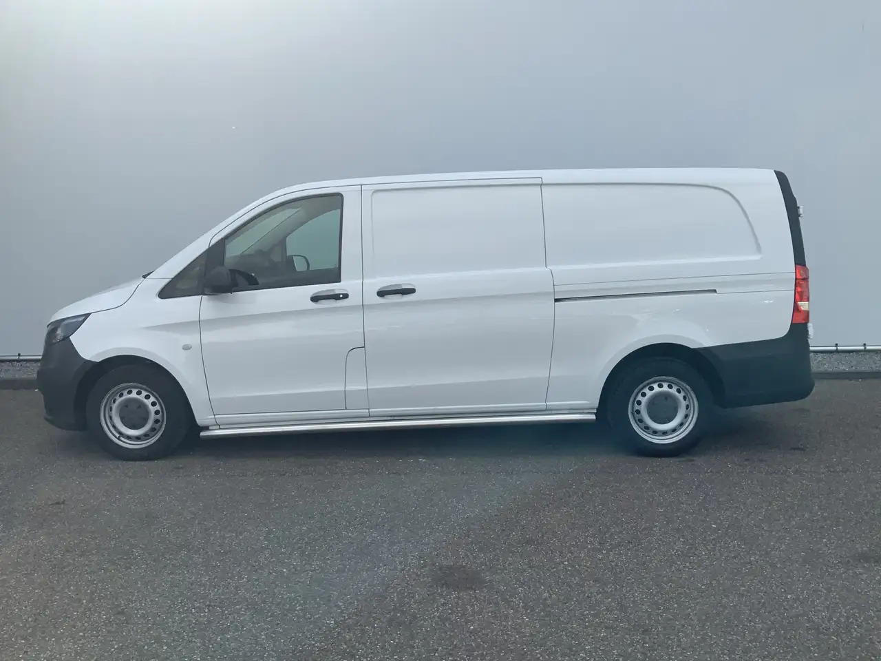Mercedes-Benz Vito 111 CDI Functional Maxi Airco Cruise Camera Navi D - Xe van chở hàng: hình 3 Mercedes-Benz Vito 111 CDI Functional Maxi Airco Cruise Camera Navi D - Xe van chở hàng: hình 3