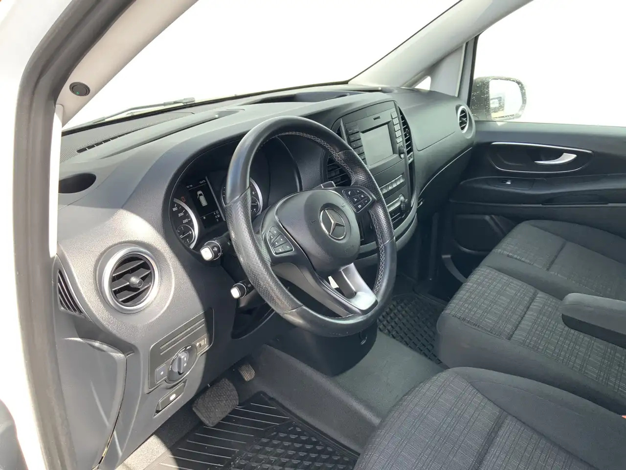 Mercedes-Benz Vito 114 CDI Lang Automaat Cruise Camera 3 Zits Trekhaa - Xe van chở hàng: hình 5 Mercedes-Benz Vito 114 CDI Lang Automaat Cruise Camera 3 Zits Trekhaa - Xe van chở hàng: hình 5