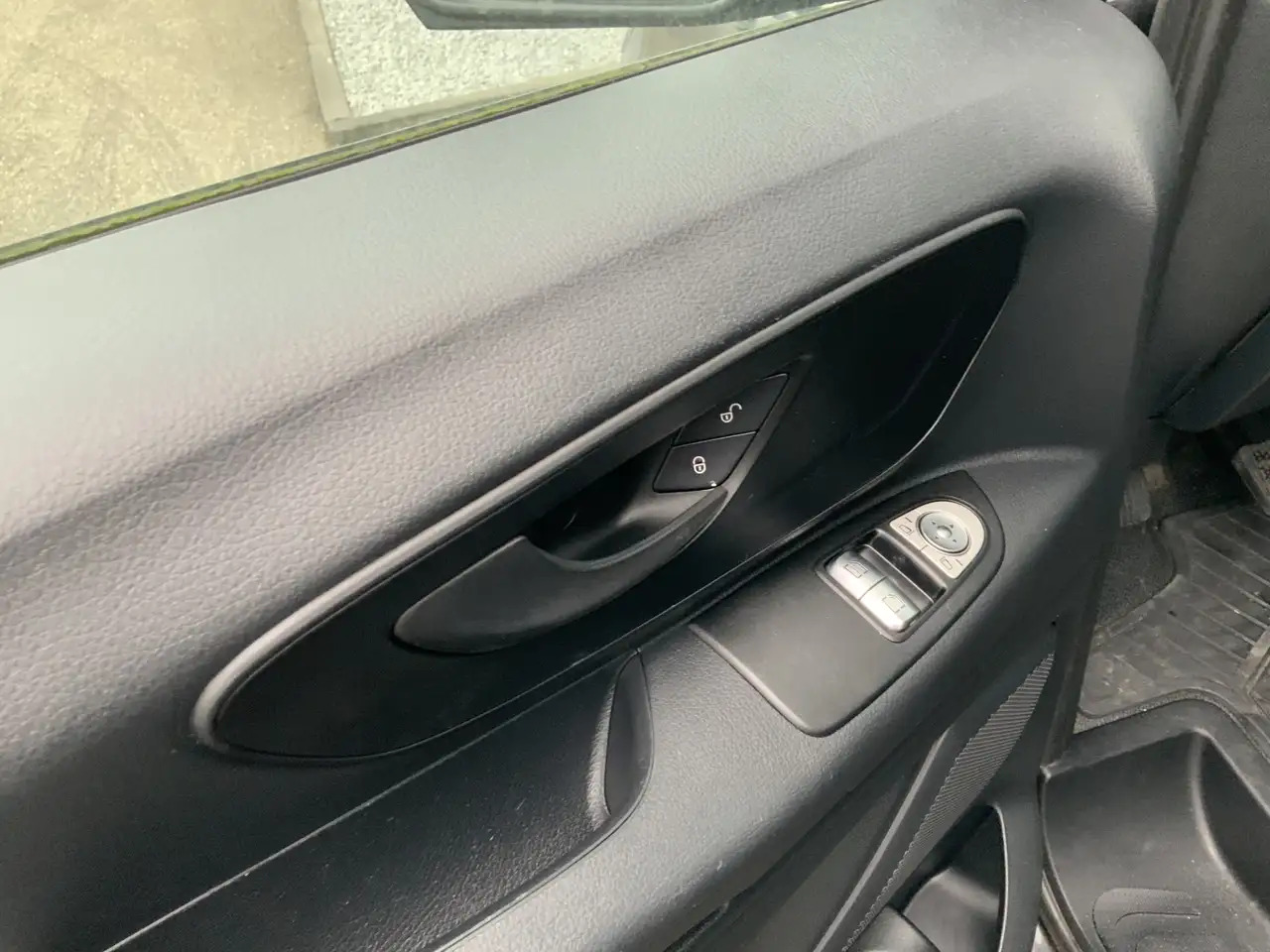 Mercedes-Benz Vito 114 CDI Lang L2 H1 3 Zits Airco Cruise Euro 5 - Xe van chở hàng: hình 5 Mercedes-Benz Vito 114 CDI Lang L2 H1 3 Zits Airco Cruise Euro 5 - Xe van chở hàng: hình 5