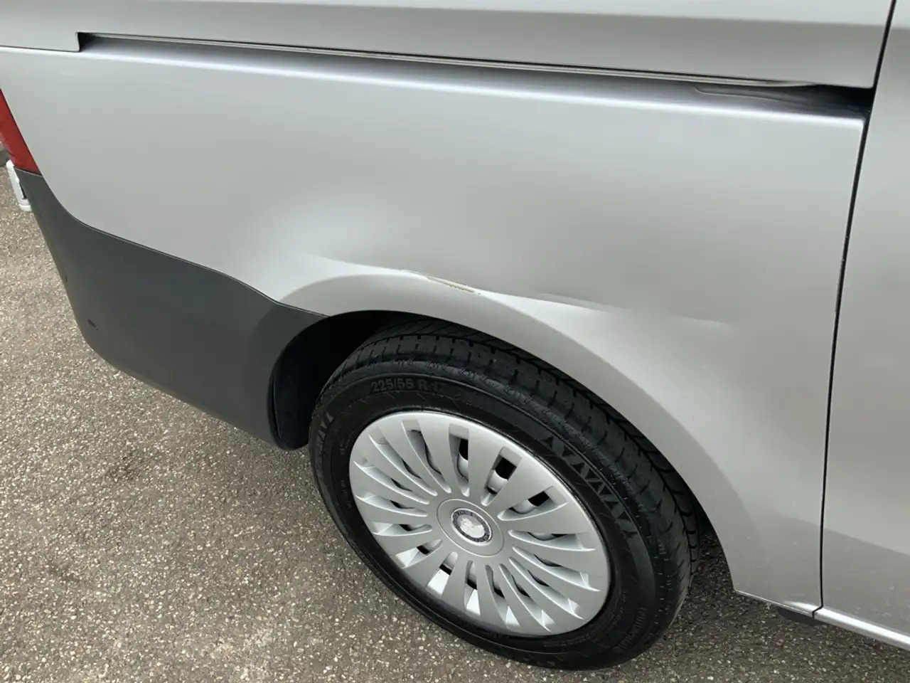 Mercedes-Benz Vito 119 CDI Lang Automaat Airco Cruise Trekhaak 2500 k - Xe van chở hàng: hình 4 Mercedes-Benz Vito 119 CDI Lang Automaat Airco Cruise Trekhaak 2500 k - Xe van chở hàng: hình 4