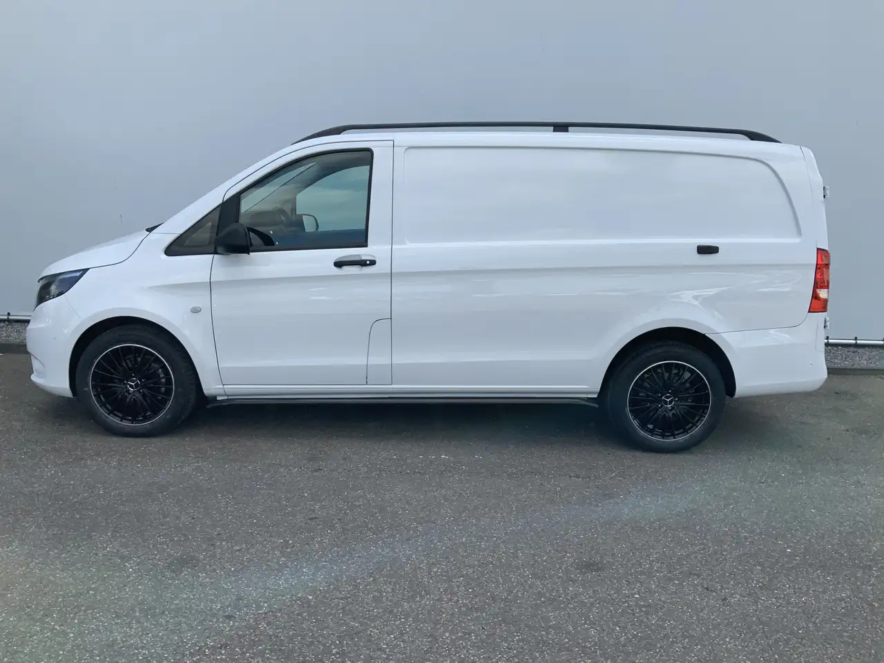 Mercedes-Benz Vito Automaat 116 CDI Lang 2 Airco Cruise 3 Zits Alu Ve - Xe van chở hàng: hình 3 Mercedes-Benz Vito Automaat 116 CDI Lang 2 Airco Cruise 3 Zits Alu Ve - Xe van chở hàng: hình 3