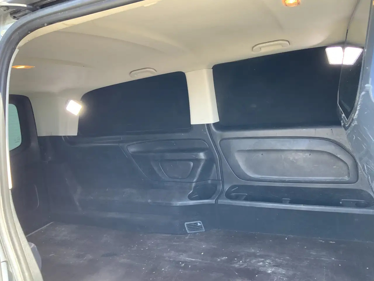 Xe van chở hàng Mercedes-Benz Vito Tourer XL 114 CDI Autom. Airco Cruise Camera Alu V: hình 19