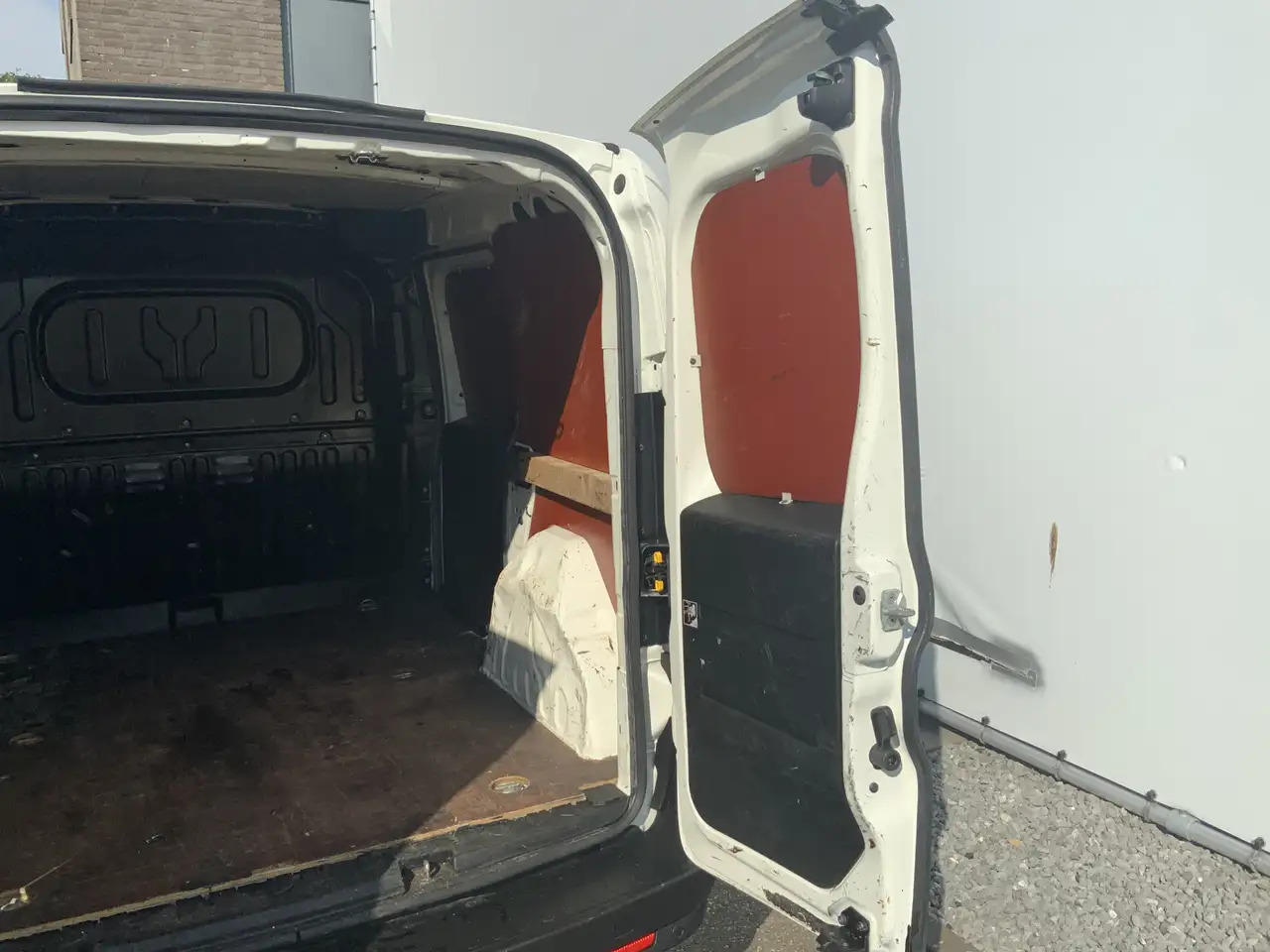 Xe van nhỏ gọn Opel Combo 1.3 CDTi L1H1 EXPORT ecoFLEX Edition Airco Trekhaa: hình 8
