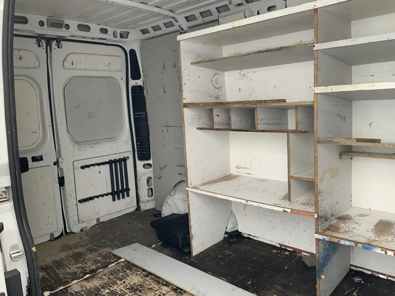 Peugeot Boxer 330 2.2 HDI L2H2 Première Airco Cruise Camera side - Xe van chở hàng: hình 5 Peugeot Boxer 330 2.2 HDI L2H2 Première Airco Cruise Camera side - Xe van chở hàng: hình 5