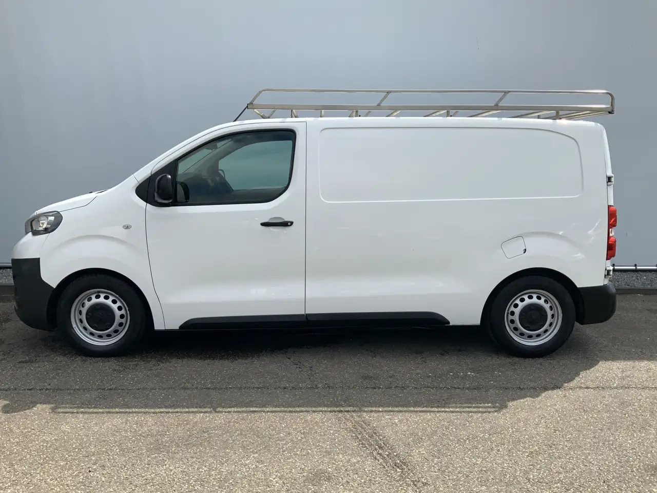 Peugeot Expert glazenwasser 226S 1.6 BlueHDI 115 Inbouw 530 liter - Xe van chở hàng, Tiện ích/ Xe đặc dụng: hình 5 Peugeot Expert glazenwasser 226S 1.6 BlueHDI 115 Inbouw 530 liter - Xe van chở hàng, Tiện ích/ Xe đặc dụng: hình 5