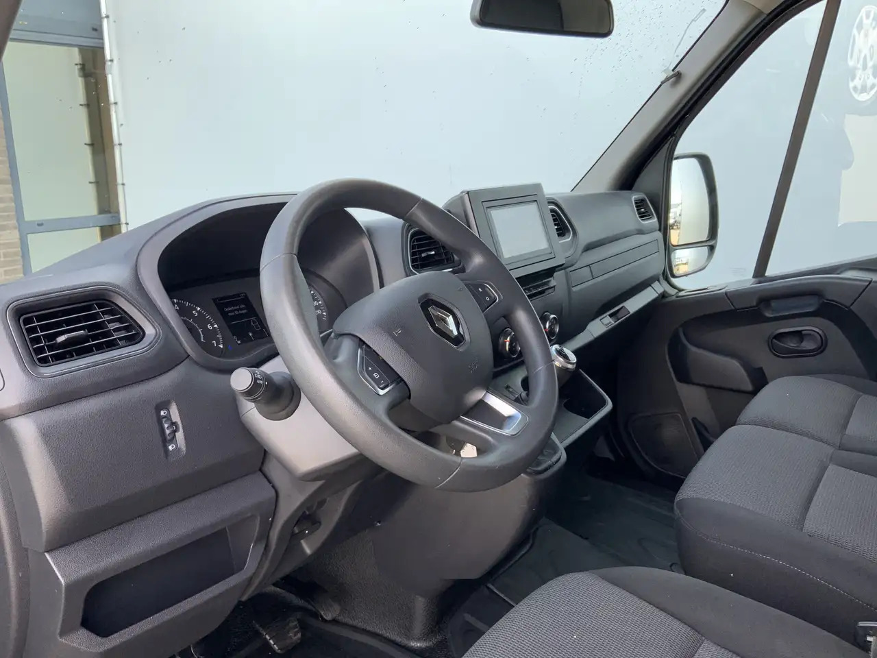 Renault Master T35 2.3 dCi 135 L2H2 Airco Cruise 3 Zits Camera Eu - Xe van chở hàng: hình 5 Renault Master T35 2.3 dCi 135 L2H2 Airco Cruise 3 Zits Camera Eu - Xe van chở hàng: hình 5