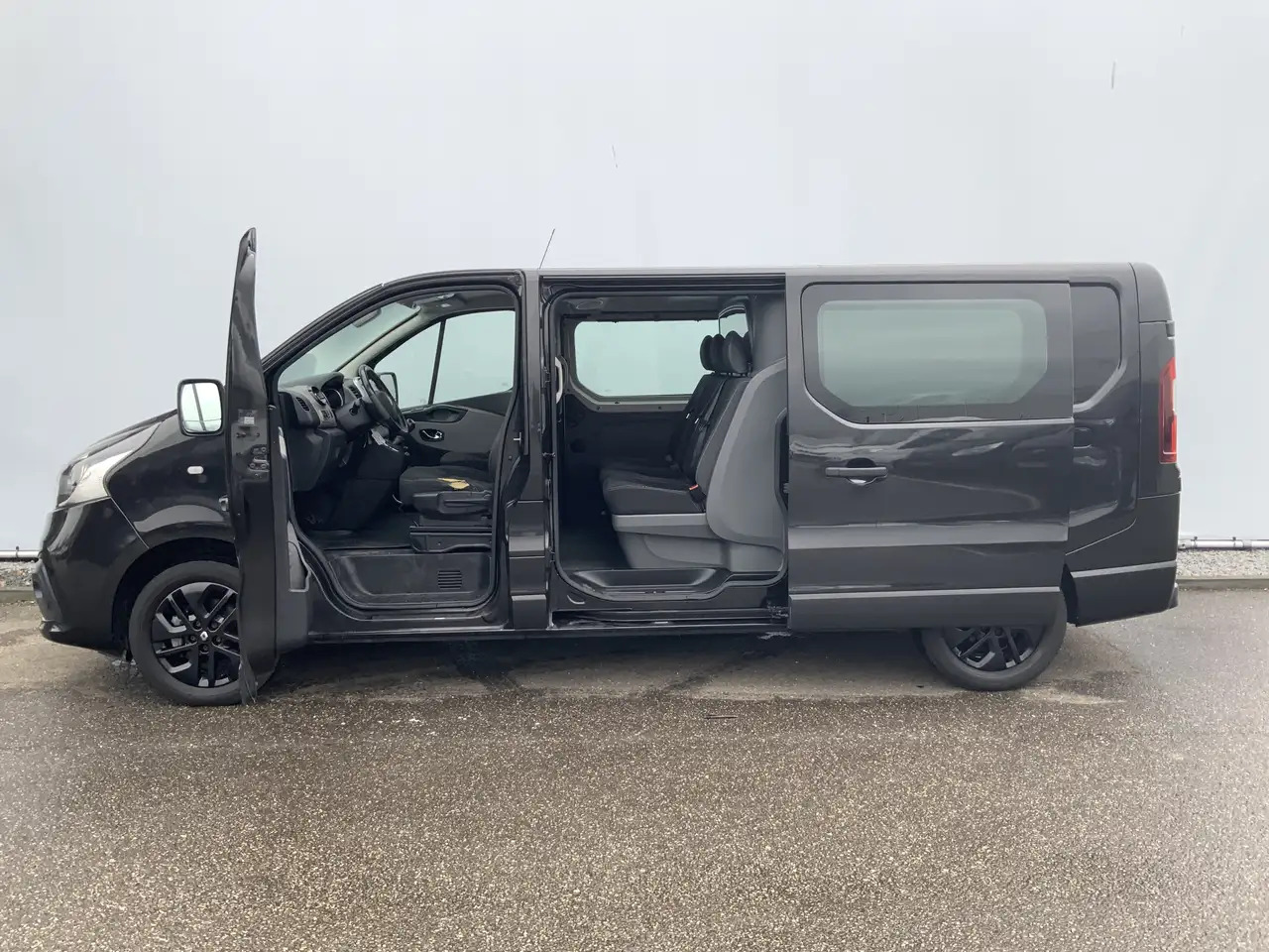 Renault Trafic 1.6 dCi T29 L2H1 Dub Cab 5 Zits Airco Cruise Navi - Xe tải van: hình 4 Renault Trafic 1.6 dCi T29 L2H1 Dub Cab 5 Zits Airco Cruise Navi - Xe tải van: hình 4