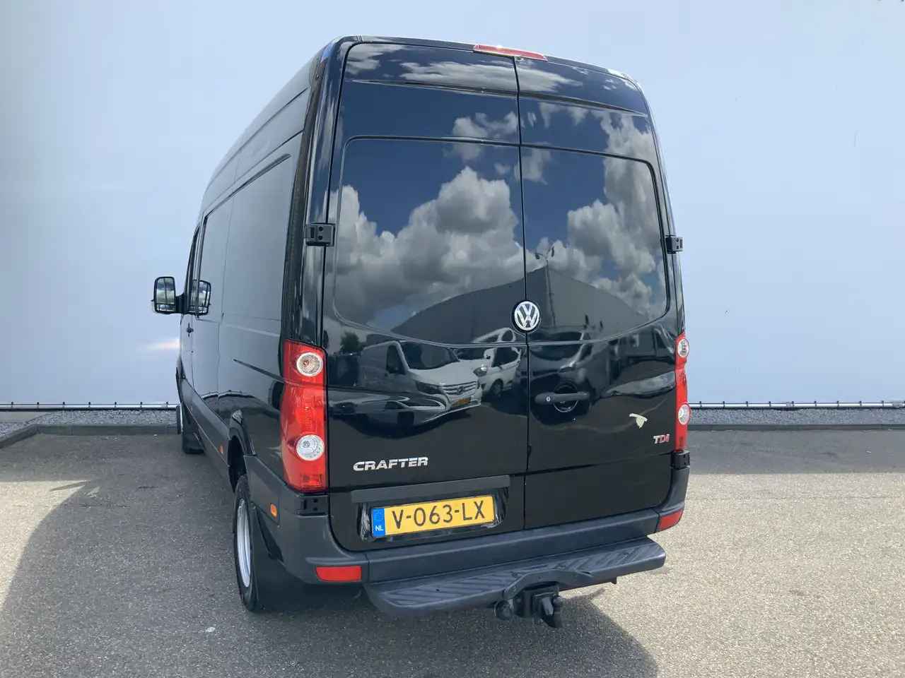 Volkswagen Crafter 35 2.0 TDI L2H2 Airco Cruise Trekhaak 3500 kg weba - Xe van chở hàng: hình 3 Volkswagen Crafter 35 2.0 TDI L2H2 Airco Cruise Trekhaak 3500 kg weba - Xe van chở hàng: hình 3