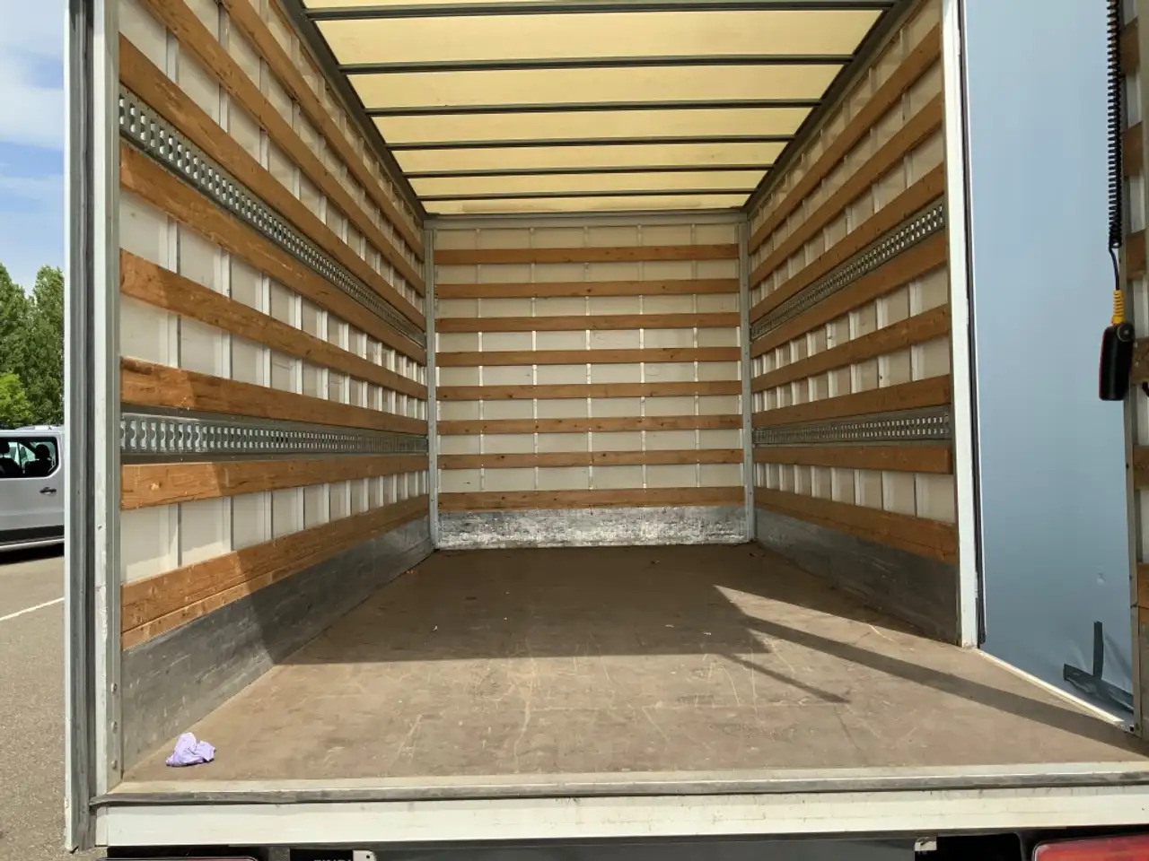 Xe tải nhỏ thùng kín Volkswagen Crafter 35 2.0 TDI L4 Meubelbak & Lift Automaat Airco Crui: hình 18