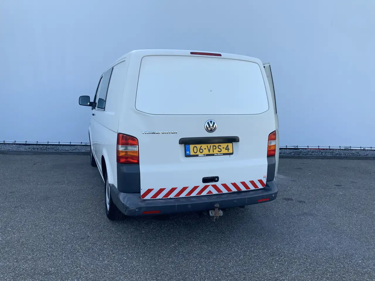 Volkswagen T5 Transporter 2.5 TDI 300 Budgetline Automaat DubCab Airco Trekh - Xe tải van: hình 2 Volkswagen T5 Transporter 2.5 TDI 300 Budgetline Automaat DubCab Airco Trekh - Xe tải van: hình 2