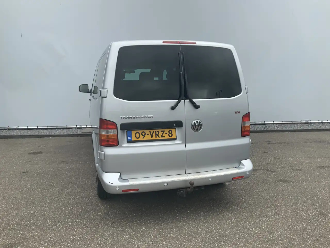 Volkswagen T5 Transporter 2.5 TDI 340 Automaat Trendline Dub Cab 5 Zits Leer - Xe tải van: hình 2 Volkswagen T5 Transporter 2.5 TDI 340 Automaat Trendline Dub Cab 5 Zits Leer - Xe tải van: hình 2