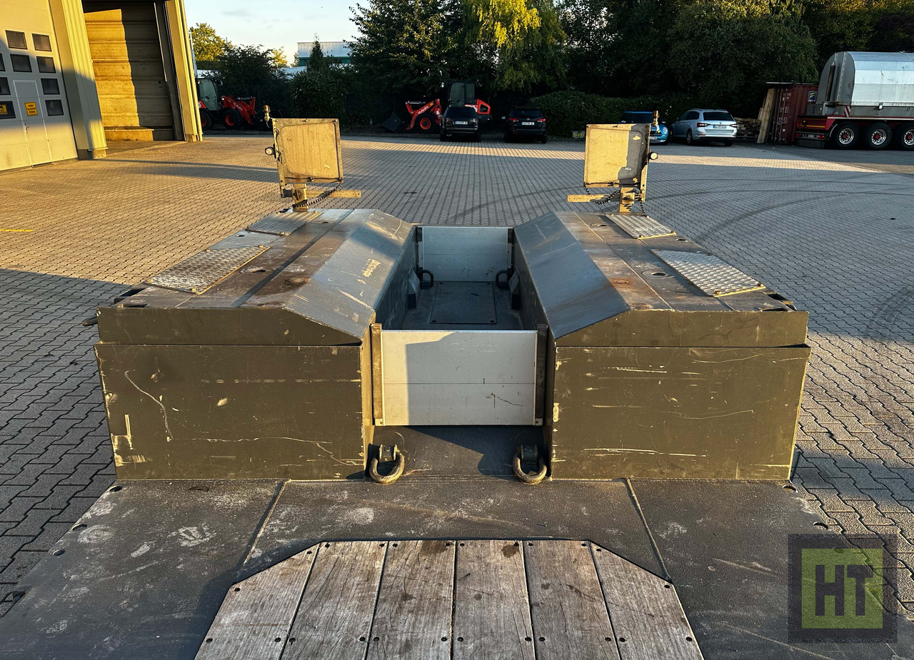 Faymonville MAX Trailer 2-Achs-Tiefbett mit Pendelachsen - Sơ mi rơ moóc thùng thấp: hình 4 Faymonville MAX Trailer 2-Achs-Tiefbett mit Pendelachsen - Sơ mi rơ moóc thùng thấp: hình 4