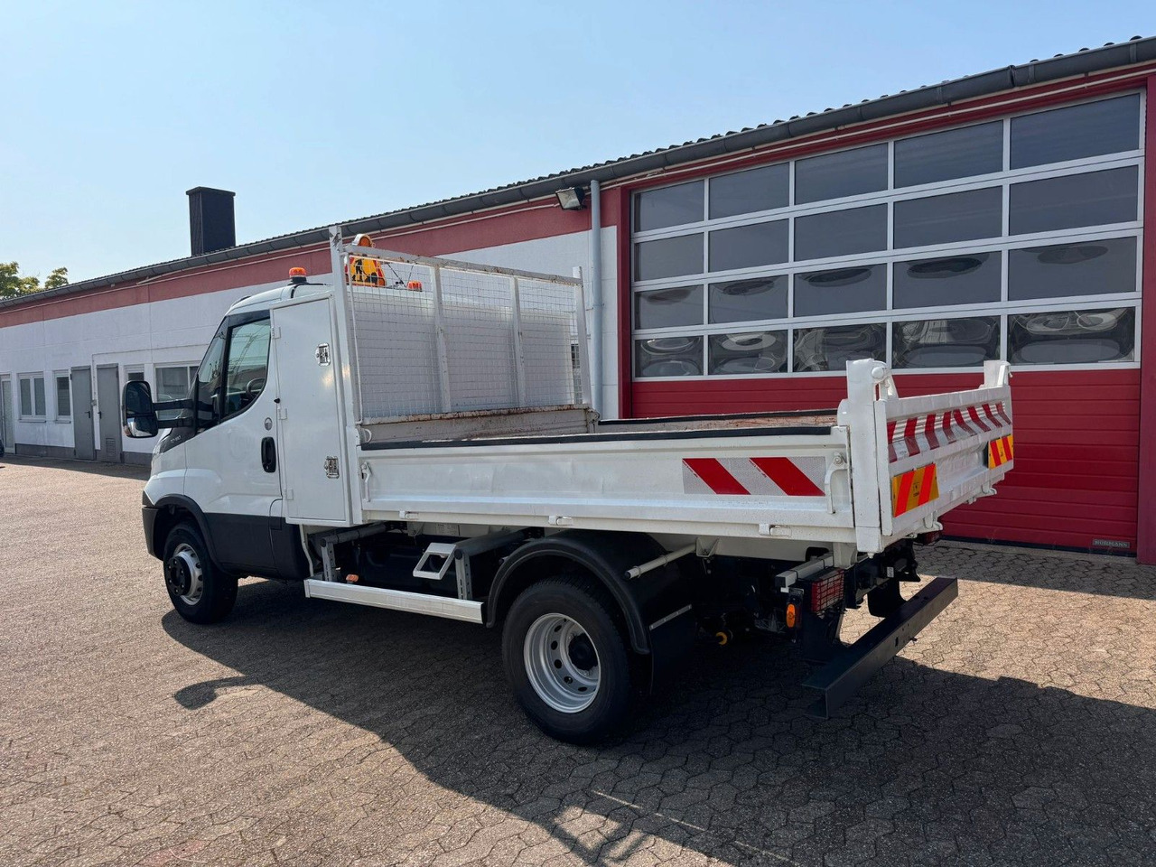 Xe ben nhỏ Iveco 70C18 Kipper 3625 kg Nutzlast! Klima EURO 6C: hình 6