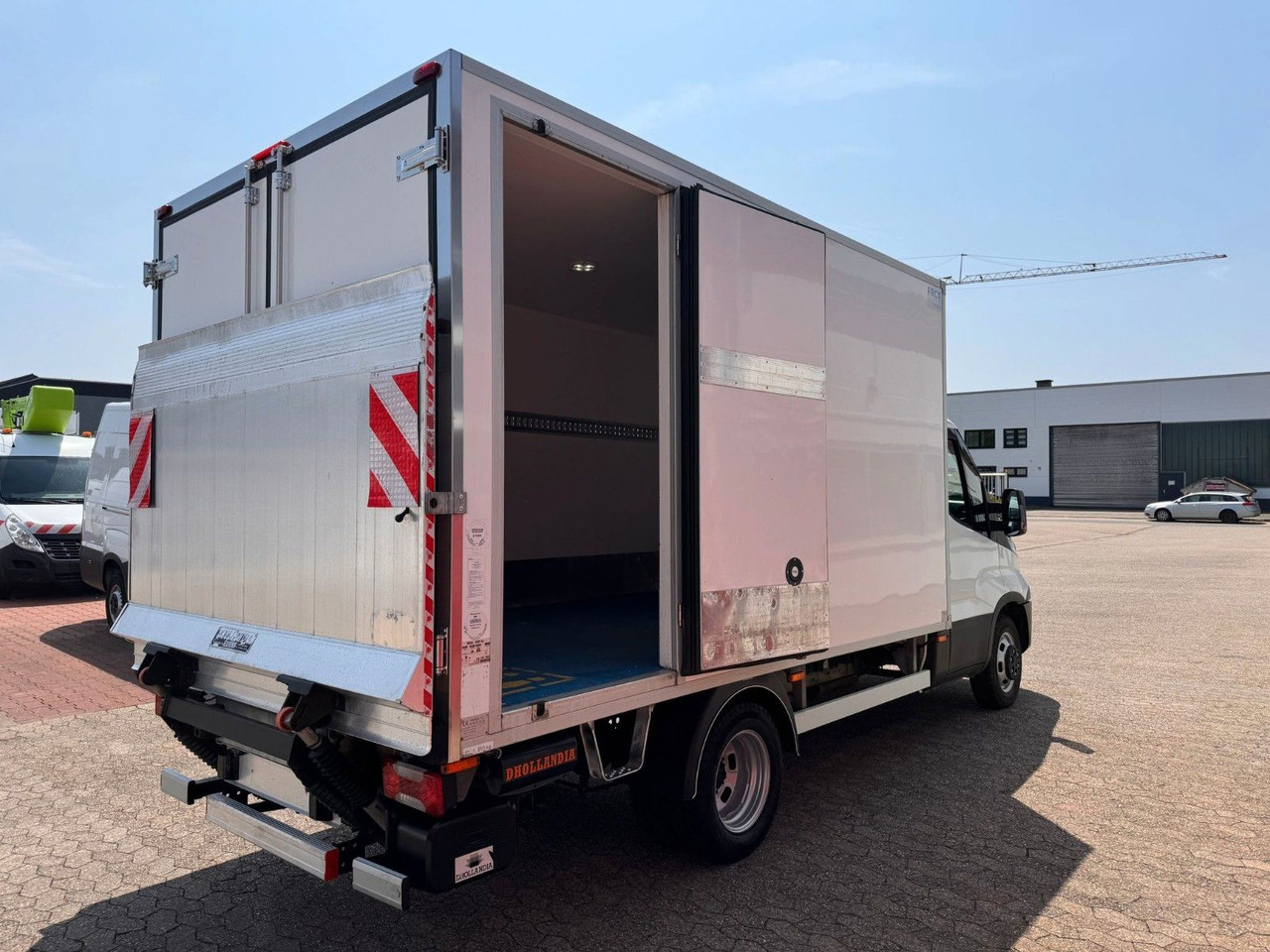 Iveco Daily 35C16 Tiefkühlkoffer Carrier Pulsor350 LWB - Xe van đông lạnh: hình 5 Iveco Daily 35C16 Tiefkühlkoffer Carrier Pulsor350 LWB - Xe van đông lạnh: hình 5