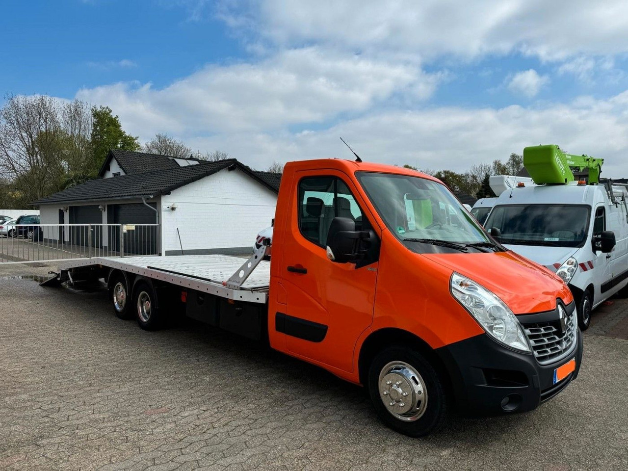 Renault Master Autotransporter - Xe tải kéo: hình 3 Renault Master Autotransporter - Xe tải kéo: hình 3