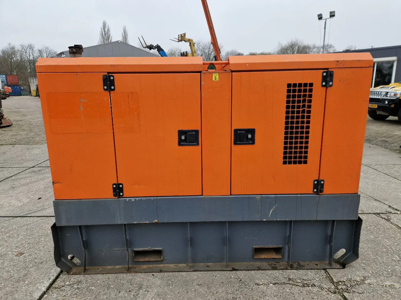 Atlas-Copco QAS60 60kVA met Leroy Somer generator - Bộ phát điện: hình 3 Atlas-Copco QAS60 60kVA met Leroy Somer generator - Bộ phát điện: hình 3