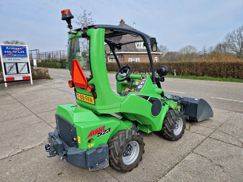 Avant M523 met 317 uur, in nieuwstaat!! - Máy xúc lật mini bánh xích: hình 3 Avant M523 met 317 uur, in nieuwstaat!! - Máy xúc lật mini bánh xích: hình 3