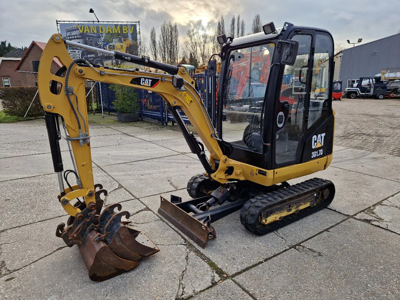 Caterpillar 301.7D with low hours! - Máy xúc mini: hình 1 Caterpillar 301.7D with low hours! - Máy xúc mini: hình 1