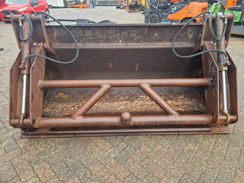 Doppstadt met Volvo aansluiting - Gầu cho Máy móc xây dựng: hình 1 Doppstadt met Volvo aansluiting - Gầu cho Máy móc xây dựng: hình 1