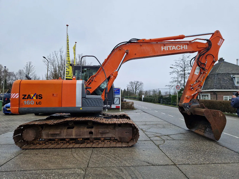 Hitachi ZX160LC-3 met zeer net rijwerk - Máy xúc bánh xích: hình 2 Hitachi ZX160LC-3 met zeer net rijwerk - Máy xúc bánh xích: hình 2