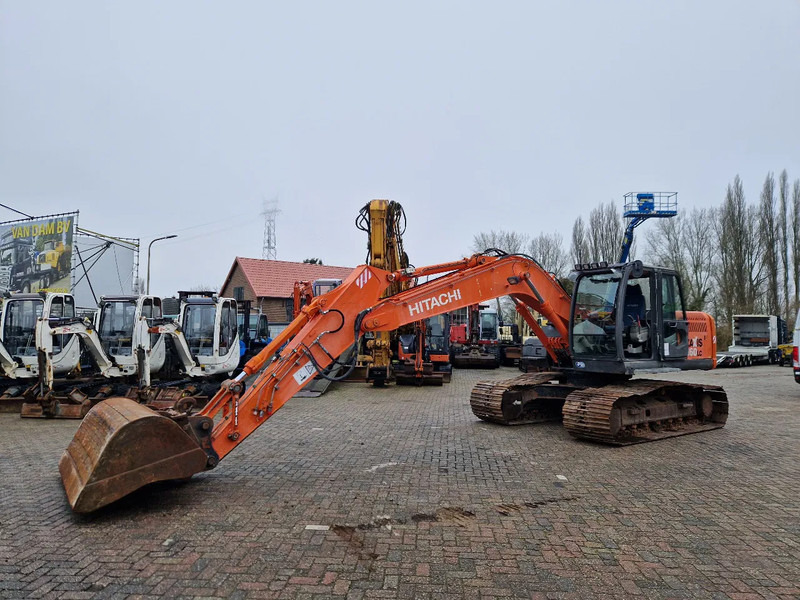 Hitachi ZX160LC-3 rijwerk zéér netjes - Máy xúc bánh xích: hình 2 Hitachi ZX160LC-3 rijwerk zéér netjes - Máy xúc bánh xích: hình 2