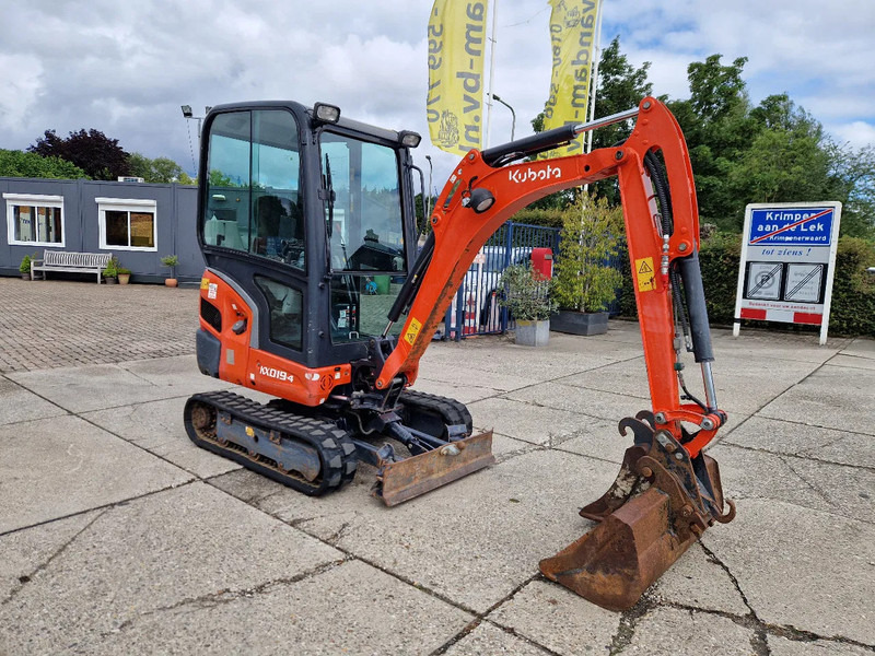 Kubota KX019-4 CW05 met 2 bakken - Máy xúc mini: hình 2 Kubota KX019-4 CW05 met 2 bakken - Máy xúc mini: hình 2
