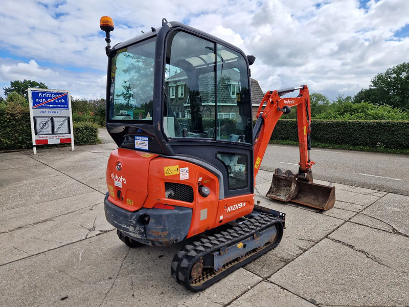 Kubota KX019-4 CW05 met 2 bakken - Máy xúc mini: hình 3 Kubota KX019-4 CW05 met 2 bakken - Máy xúc mini: hình 3