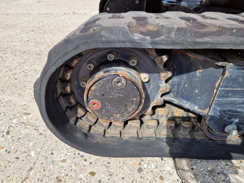 Kubota KX019-4 met 1990 uur - Máy xúc mini: hình 5 Kubota KX019-4 met 1990 uur - Máy xúc mini: hình 5