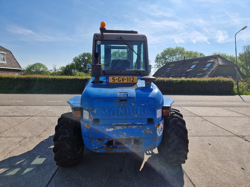 Manitou M50-4, 4X4 ruwterreinheftruck - Xe nâng địa hình gồ ghề: hình 4 Manitou M50-4, 4X4 ruwterreinheftruck - Xe nâng địa hình gồ ghề: hình 4