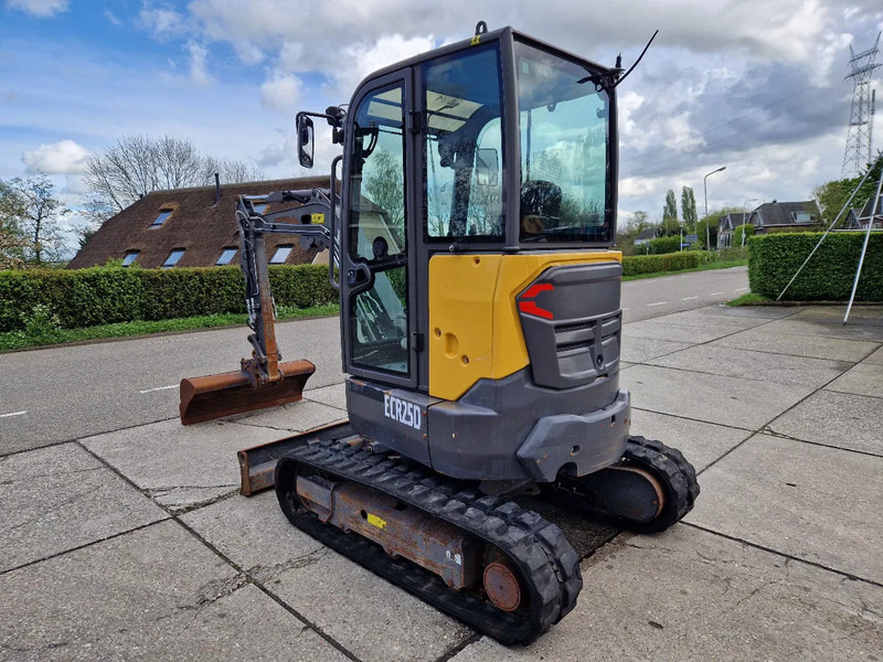 Volvo ECR25D met 2562 uur - Máy xúc mini: hình 3 Volvo ECR25D met 2562 uur - Máy xúc mini: hình 3