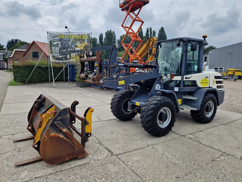 Yanmar TL80 / Terex TL80 / Schaeff TL80 very low hours! - Máy xúc lật bánh lốp: hình 1 Yanmar TL80 / Terex TL80 / Schaeff TL80 very low hours! - Máy xúc lật bánh lốp: hình 1