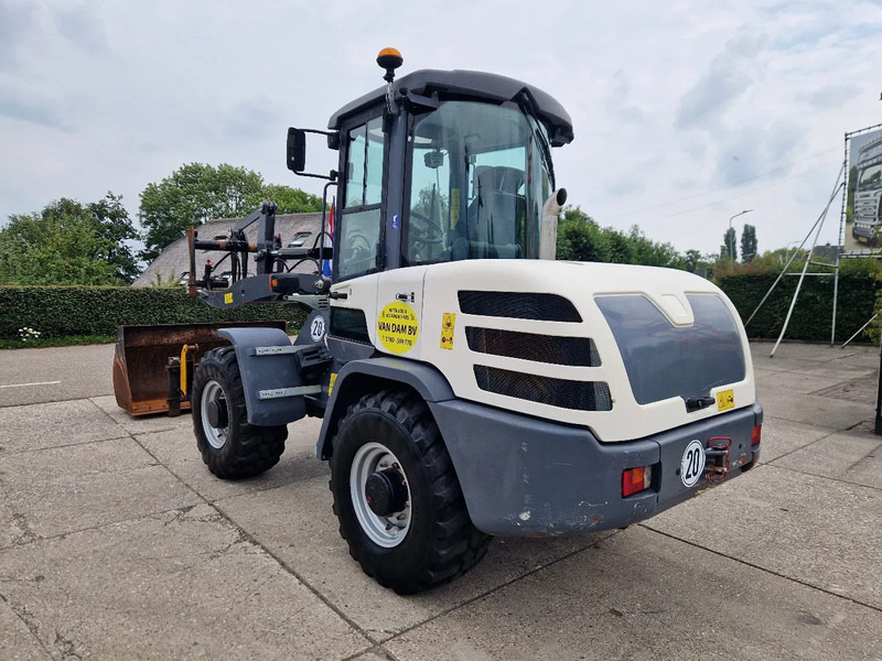 Yanmar TL80 / Terex TL80 / Schaeff TL80 very low hours! - Máy xúc lật bánh lốp: hình 4 Yanmar TL80 / Terex TL80 / Schaeff TL80 very low hours! - Máy xúc lật bánh lốp: hình 4