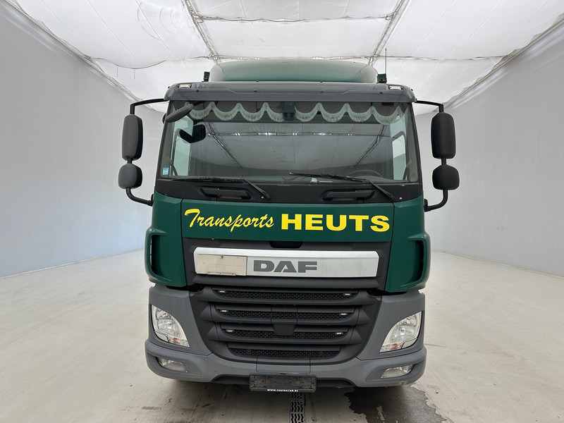 DAF CF 280 - Xe tải thùng mui bạt: hình 2 DAF CF 280 - Xe tải thùng mui bạt: hình 2