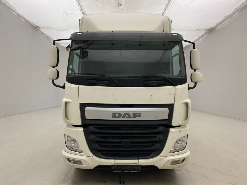 DAF CF 310 - Xe tải hộp: hình 2 DAF CF 310 - Xe tải hộp: hình 2