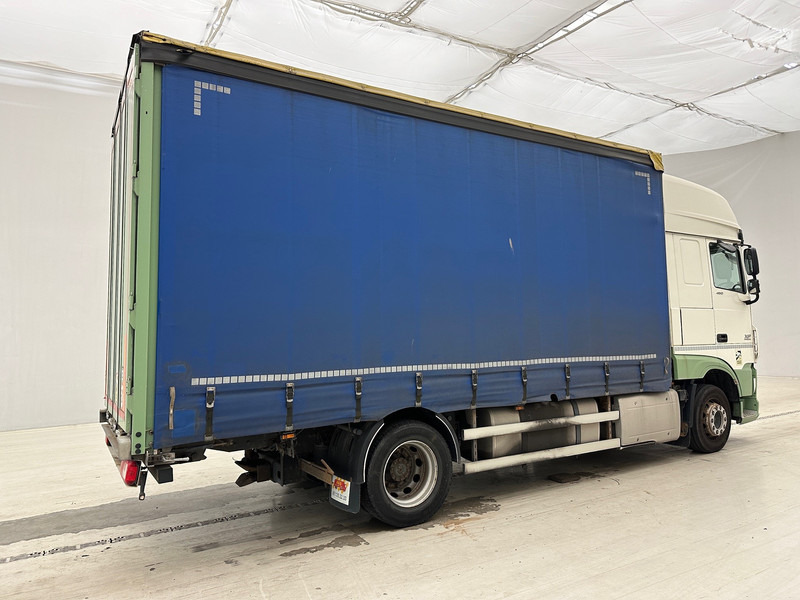 DAF XF 460 Super Space Cab - Xe tải thùng mui bạt: hình 4 DAF XF 460 Super Space Cab - Xe tải thùng mui bạt: hình 4