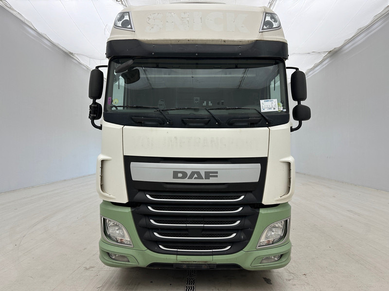 DAF XF 460 Super Space Cab - Xe tải thùng mui bạt: hình 2 DAF XF 460 Super Space Cab - Xe tải thùng mui bạt: hình 2
