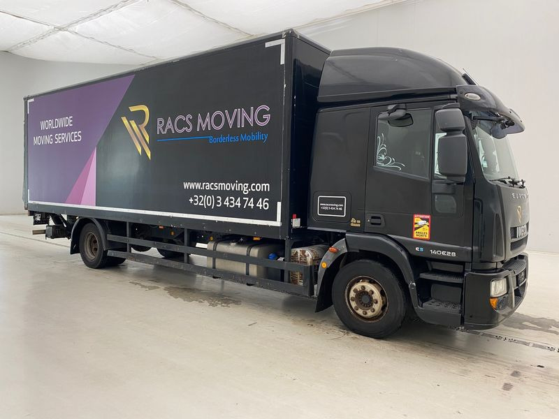 Iveco Eurocargo 140E28* - Xe tải hộp: hình 3 Iveco Eurocargo 140E28* - Xe tải hộp: hình 3