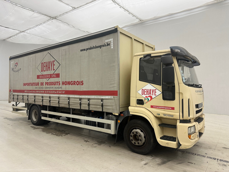 Iveco Eurocargo 150E25 - Xe tải thùng mui bạt: hình 3 Iveco Eurocargo 150E25 - Xe tải thùng mui bạt: hình 3