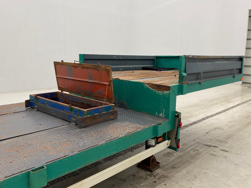 Kaiser Low bed trailer - Sơ mi rơ moóc thùng thấp: hình 4 Kaiser Low bed trailer - Sơ mi rơ moóc thùng thấp: hình 4