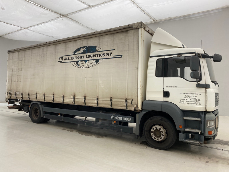 MAN TGA 18.320 - Xe tải thùng mui bạt: hình 3 MAN TGA 18.320 - Xe tải thùng mui bạt: hình 3