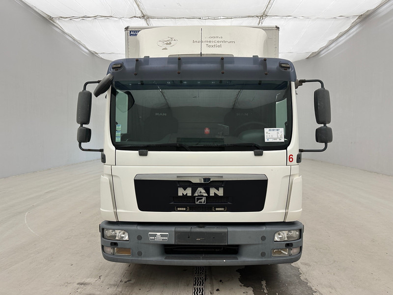 MAN TGL 12.220 - Xe tải hộp: hình 2 MAN TGL 12.220 - Xe tải hộp: hình 2