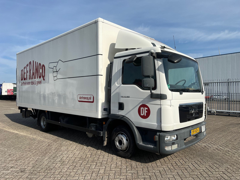 MAN TGL8.180 - Xe tải hộp: hình 3 MAN TGL8.180 - Xe tải hộp: hình 3