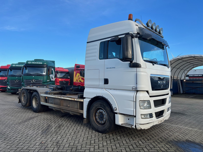 MAN TGX 26.440 - 6x2 - Xe tải hệ thống cáp: hình 3 MAN TGX 26.440 - 6x2 - Xe tải hệ thống cáp: hình 3