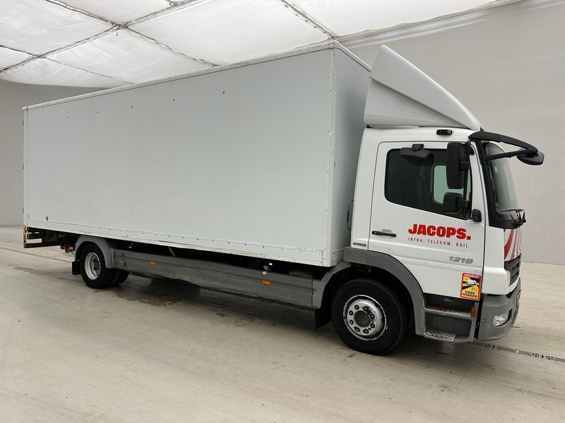 Mercedes-Benz Atego 1218 - Xe tải hộp: hình 3 Mercedes-Benz Atego 1218 - Xe tải hộp: hình 3