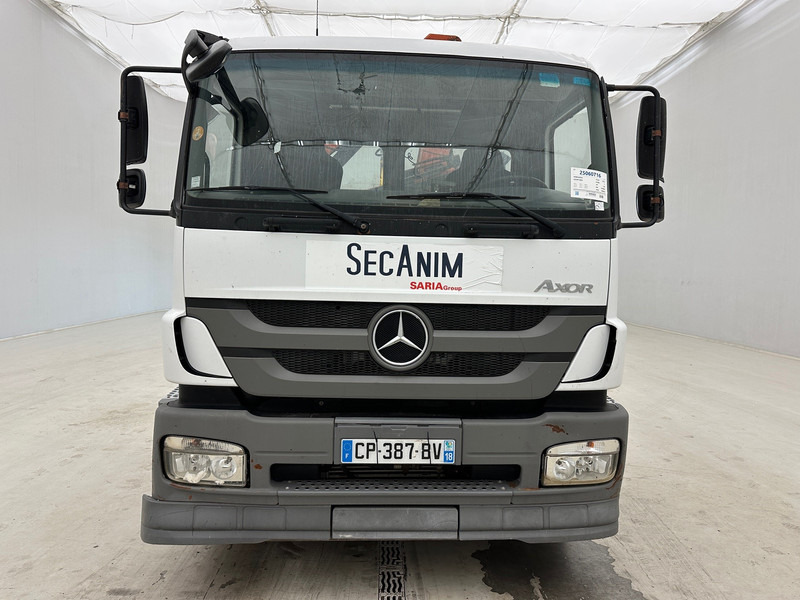 Mercedes-Benz Axor 1824 - Xe tải nâng móc, Xe cẩu tự hành: hình 2 Mercedes-Benz Axor 1824 - Xe tải nâng móc, Xe cẩu tự hành: hình 2