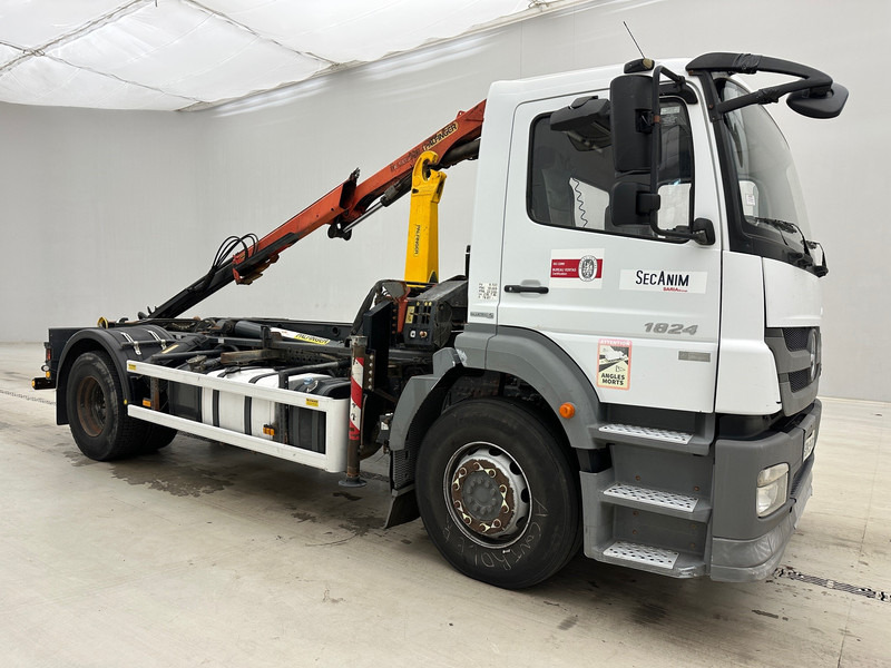 Mercedes-Benz Axor 1824 - Xe tải nâng móc, Xe cẩu tự hành: hình 3 Mercedes-Benz Axor 1824 - Xe tải nâng móc, Xe cẩu tự hành: hình 3