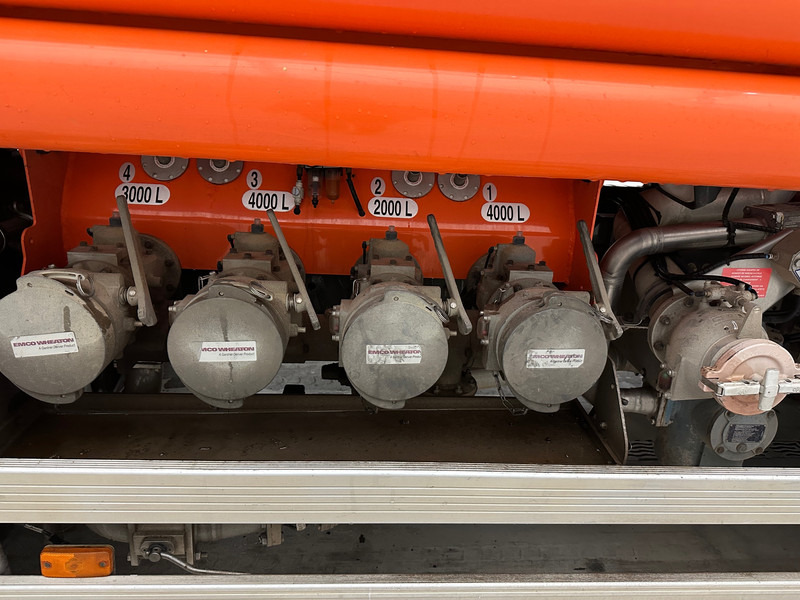 Renault Premium 340 DXi - Xe bồn: hình 4 Renault Premium 340 DXi - Xe bồn: hình 4