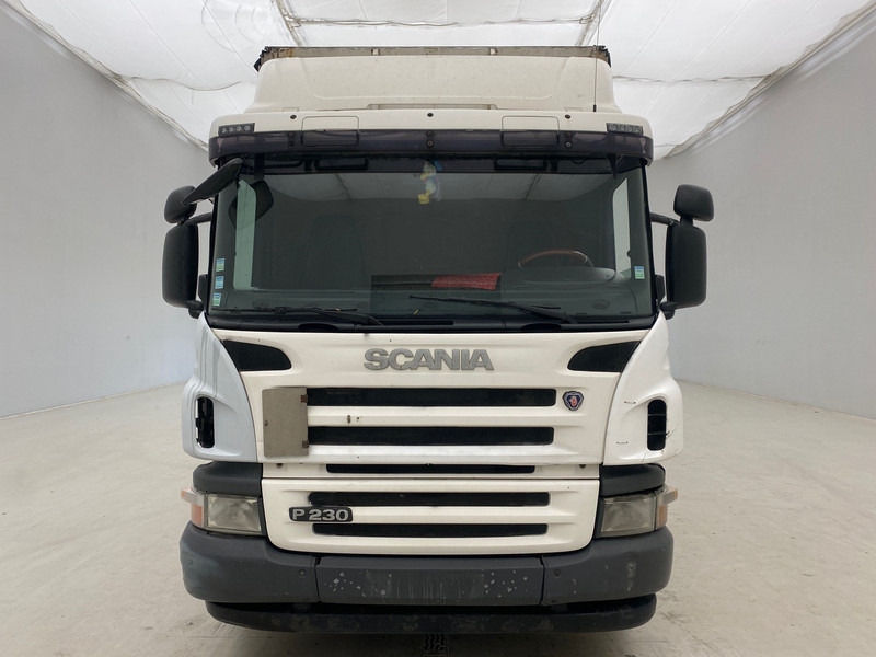Scania P230 - Xe tải thùng mui bạt: hình 2 Scania P230 - Xe tải thùng mui bạt: hình 2