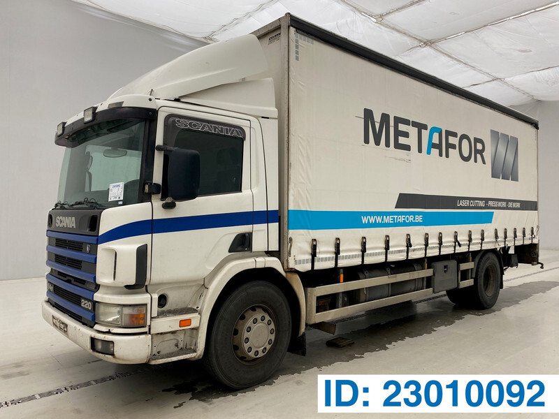 Scania P94.220 - Xe tải thùng mui bạt: hình 1 Scania P94.220 - Xe tải thùng mui bạt: hình 1