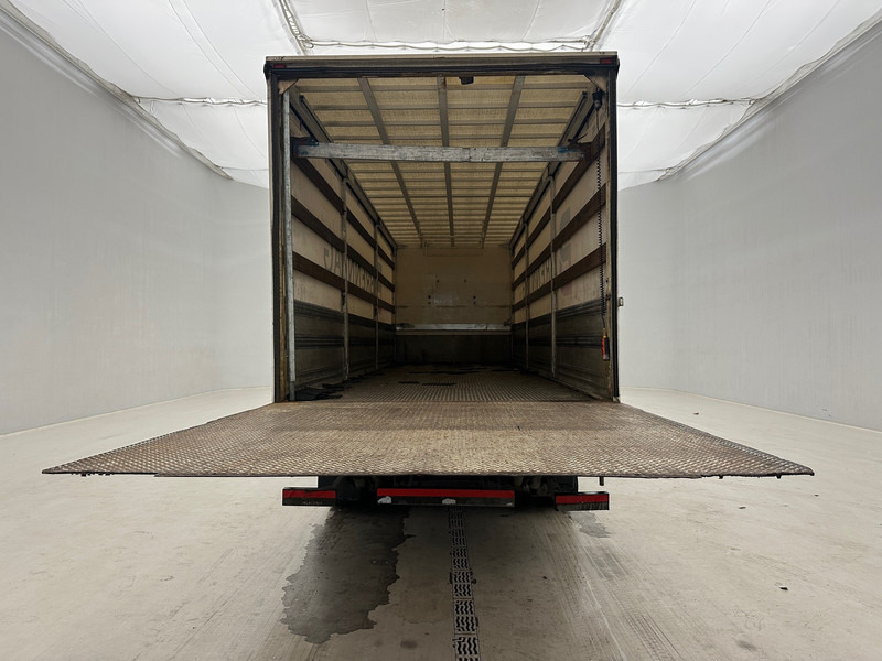 Volvo FE 300 - 6x2 - Xe tải thùng mui bạt: hình 5 Volvo FE 300 - 6x2 - Xe tải thùng mui bạt: hình 5